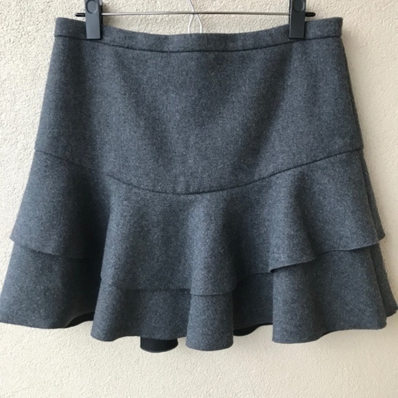J. Crew Gray Bonded Wool Flounce Skirt‎ Womens Size 4 Ruffle - Picture 3 of 8